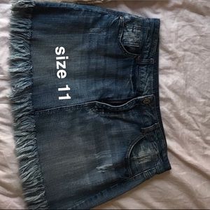 Mini skirt